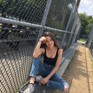 Meet your Posher, Odile